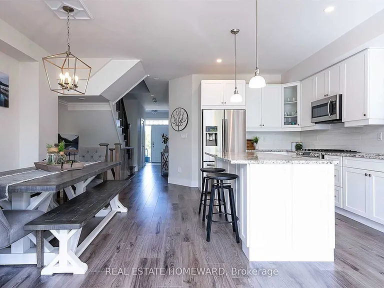222 Yellow Birch Cres — Photo 6