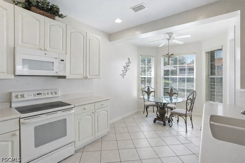 9030 Palmas Grandes Blvd Unit 102, Bonita Springs, FL - View 6