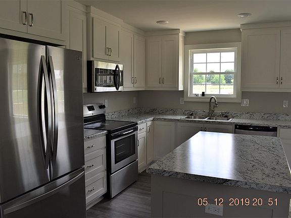 2nd image of 152 Chicamauga Lot 40