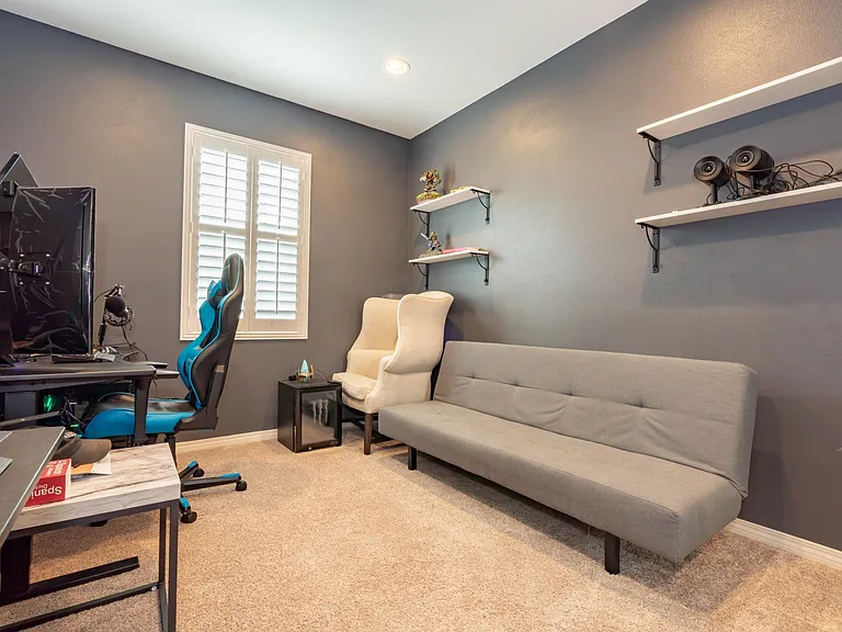 22058 Barrington Way — Photo 21