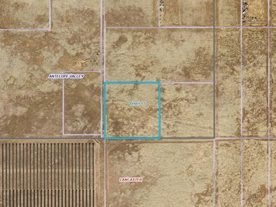 75th St W, Lancaster, CA, 93536