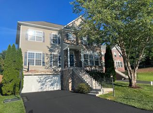 15212 Muddy Creek Ct, Woodbridge, VA 22193