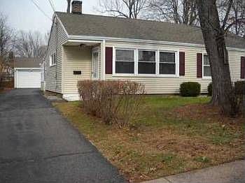 1st image of 118 Greenwood St