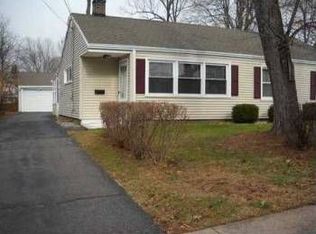 118 Greenwood St, East Hartford, CT 06118