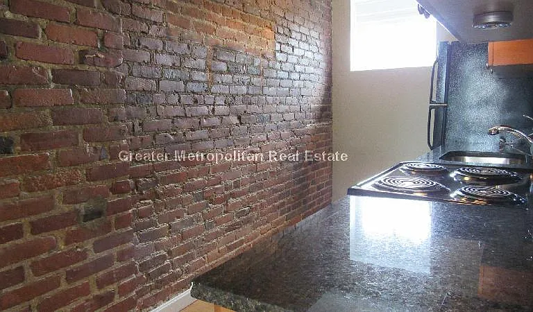 4 Michelangelo St #3 — Photo 4