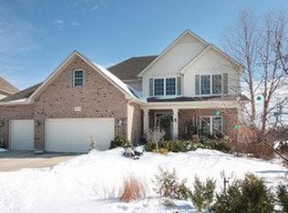 4145 Bedford Ln, Aurora, IL 60504