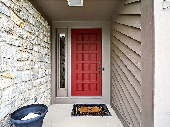 3rd image of 8025 Station House Rd