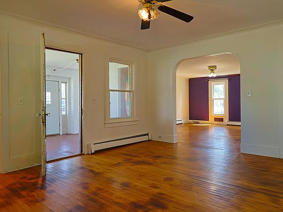 5th image of 120 Union St