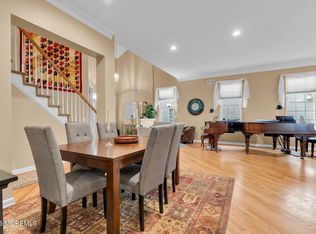 9 Winged Foot Rd, Jackson, NJ 08527