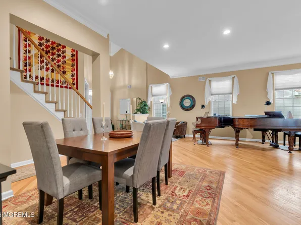 9 Winged Foot Road, Jackson, NJ 08527