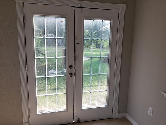 4th image of 3460 Edith Ln