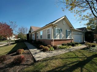 2337 Meadowcroft Ln, Grayslake, IL 60030