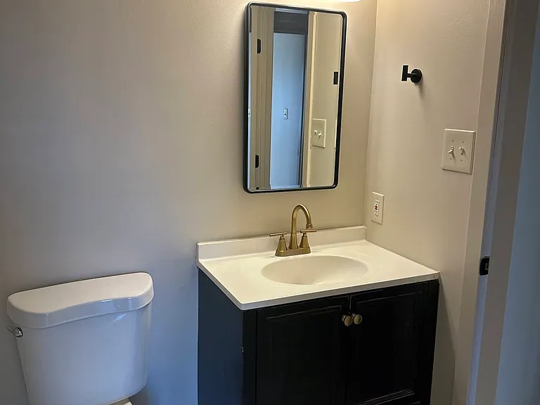6009 Rowanberry Dr #11B — Photo 9