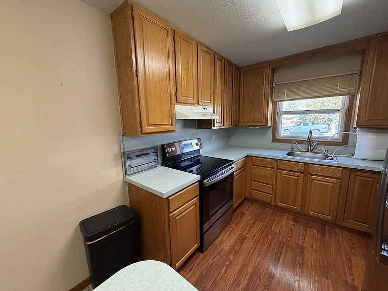 1126 Lendel Ln — Photo 15