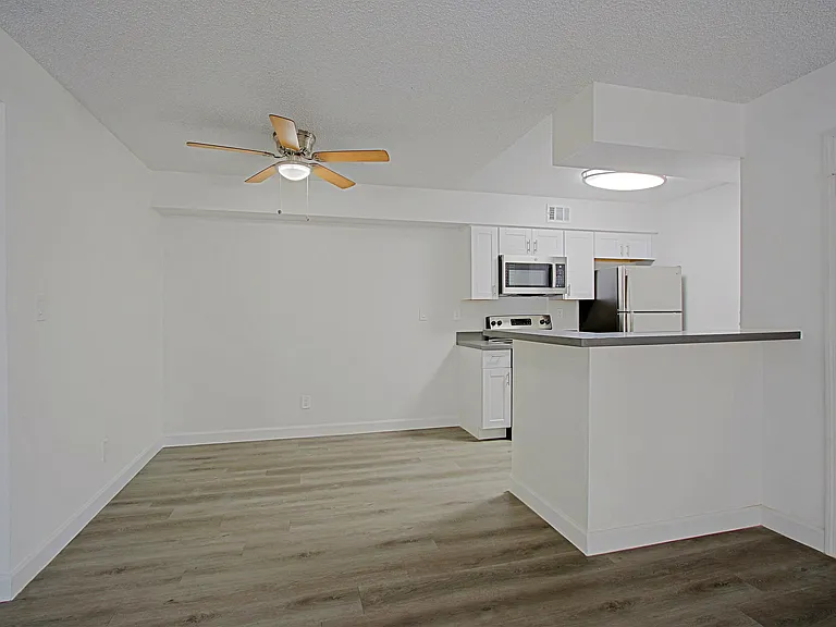 Northerly Apartments — Photo 11