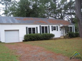 513 Colonial Dr, Henderson, TX 75652