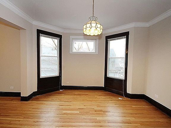 4th image of 905 Marengo Ave #2