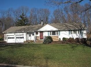 29 Alan Dr, Parsippany, NJ 07054