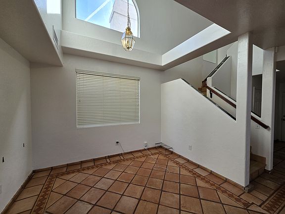 4th image of 2106 E Saltsage Dr