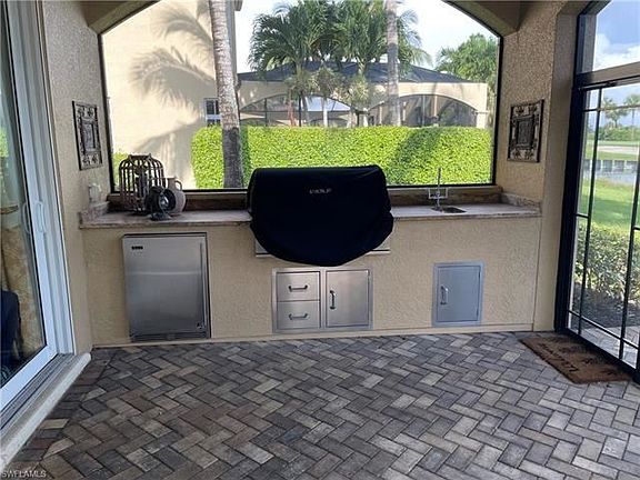 5th image of 3271 Hyacinth Dr