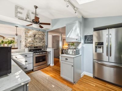 54 Lake Shore Dr, Weymouth, MA, 02189