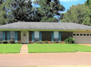 16 Pecan Way, Natchez, MS 39120