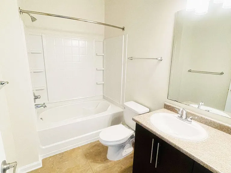 Clairmont at Chesterfield — Photo 135