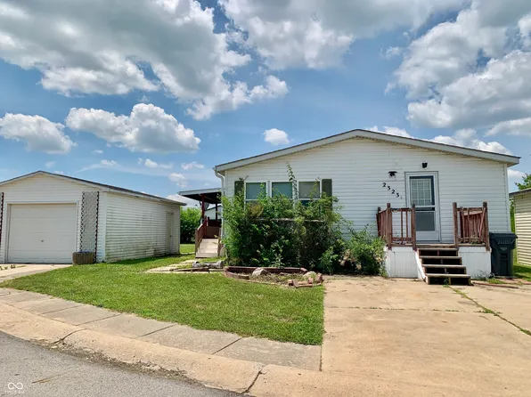 2323 Deerfield Run Ct, Anderson, IN 46017