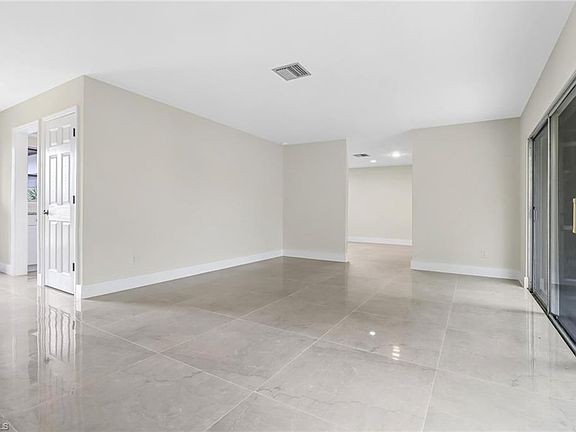 5th image of 153 SW 49th ST