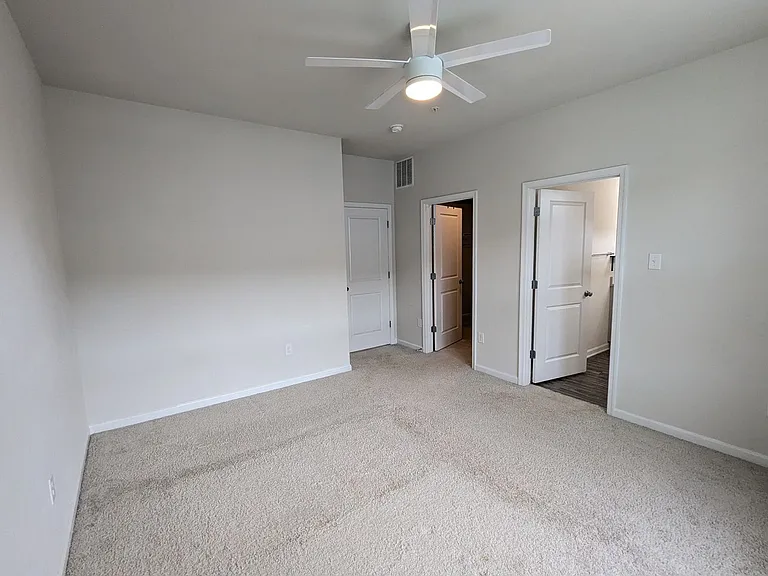 5143 Constitution St — Photo 35
