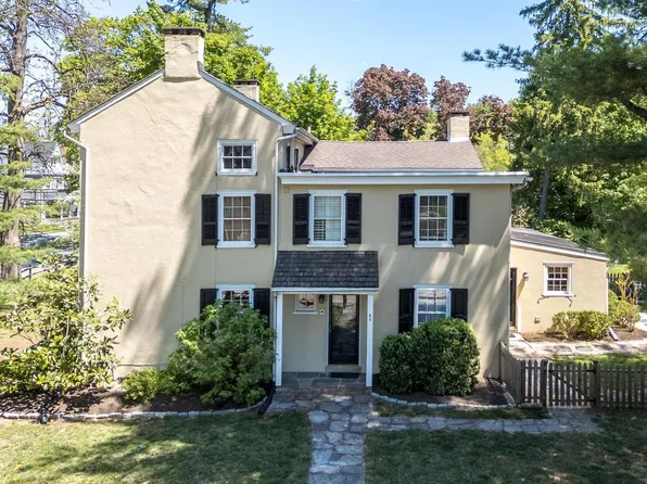 1 Village Way, Plymouth Meeting, PA 19462