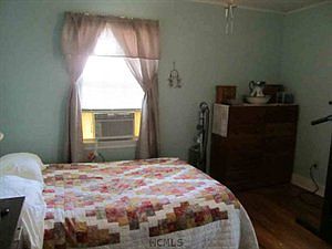4th image of 21 Lincoln St