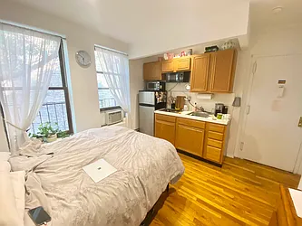 Rented by J PRESTON AND ASSOCIATES INC