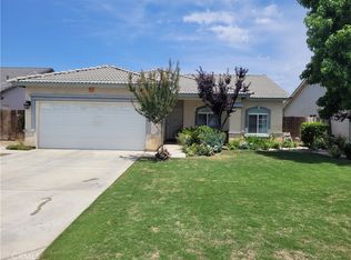 1208 Berkshire Rd, Bakersfield, CA 93307