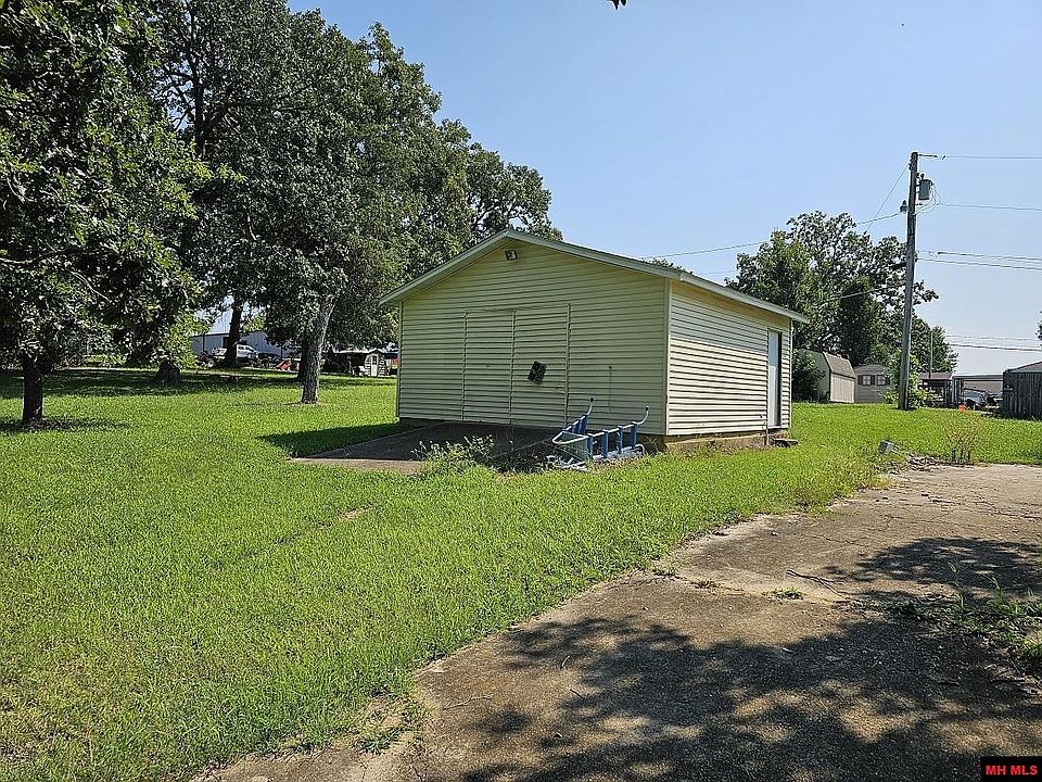 1st image of 247 Crownover St