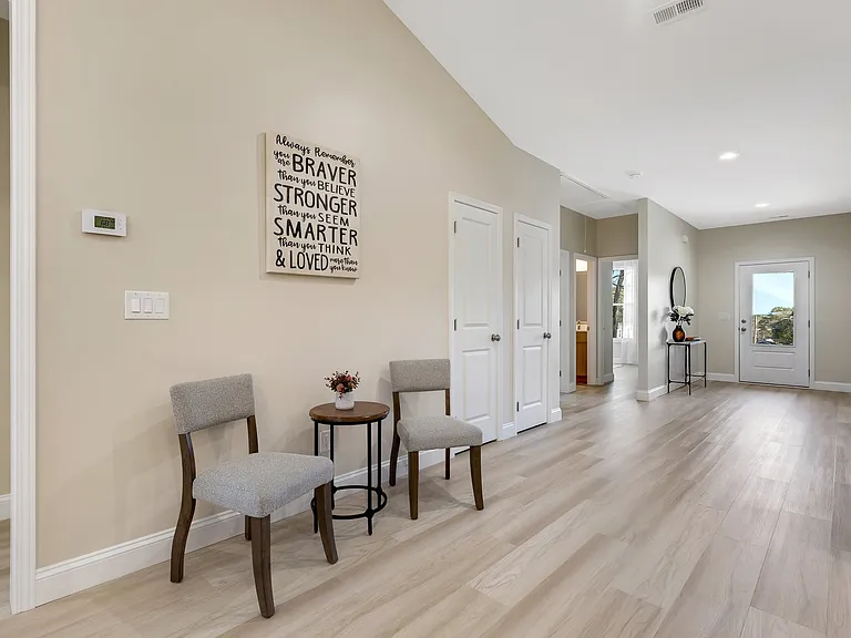 170 Weaver Rd #B — Photo 6
