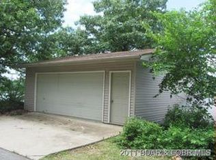 103 Chestnut Rd, Sunrise Beach, MO 65079