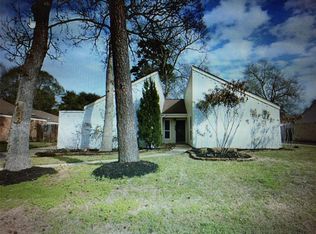 4002 Maple Heights Dr, Humble, TX 77339