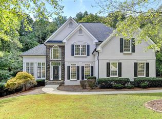 240 Highland Gate Cir, Suwanee, GA 30024