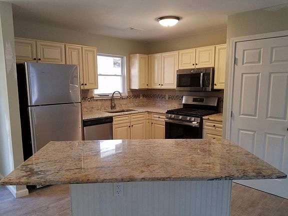 Kitchen with granite and stainless appliances!