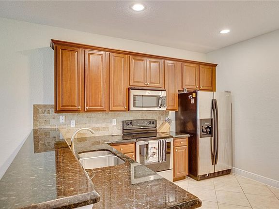 4th image of 1181 Normandie Way
