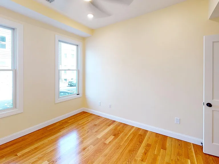 200 L St #1 — Photo 11