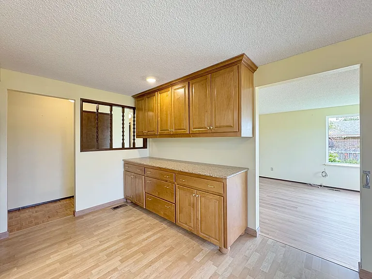 41 McLaughlin Rd — Photo 14