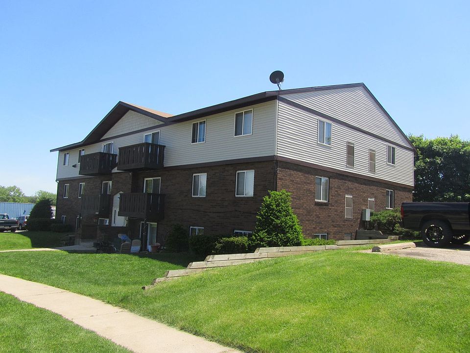 1509 Kenilworth Apartments 1509 Kenilworth Ct Stoughton WI Zillow