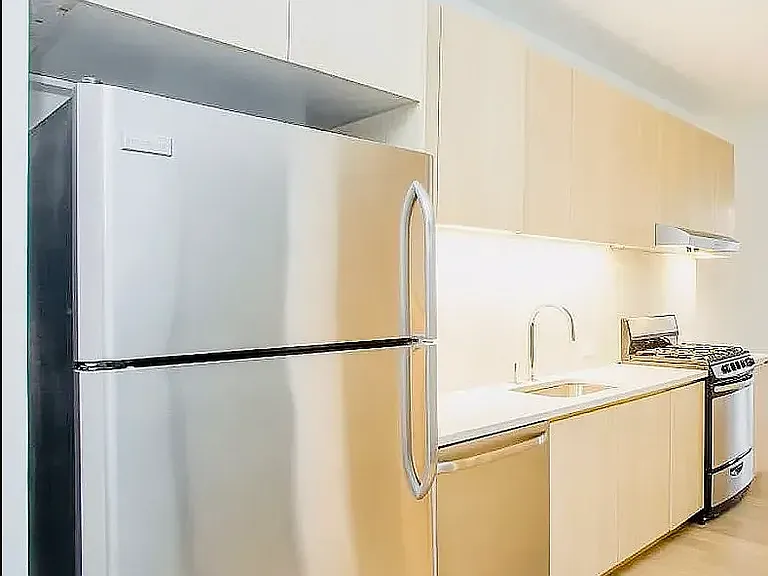 31 E 31st St #12H — Photo 3