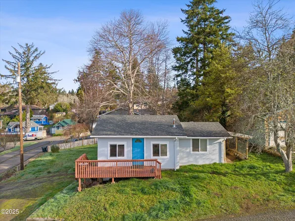 4835 NE Neotsu Dr, Neotsu, OR 97364