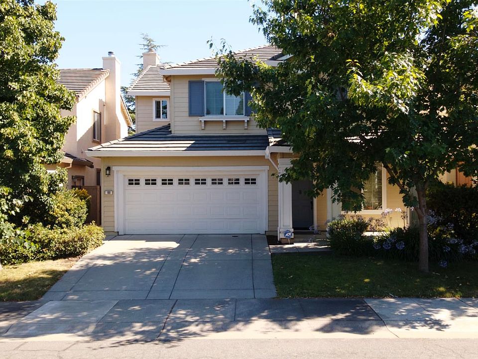 1st image of 180 Mahonia Cir