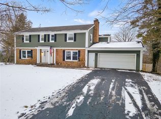 5199 Candlewood Dr, Fayetteville, NY 13066