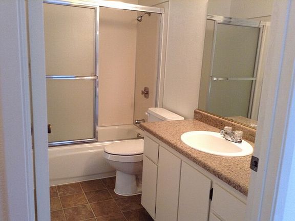 2nd image of 519 Downie St #519