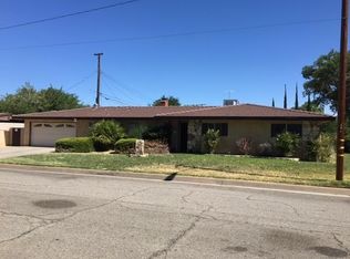 215 E Nugent St, Lancaster, CA 93535